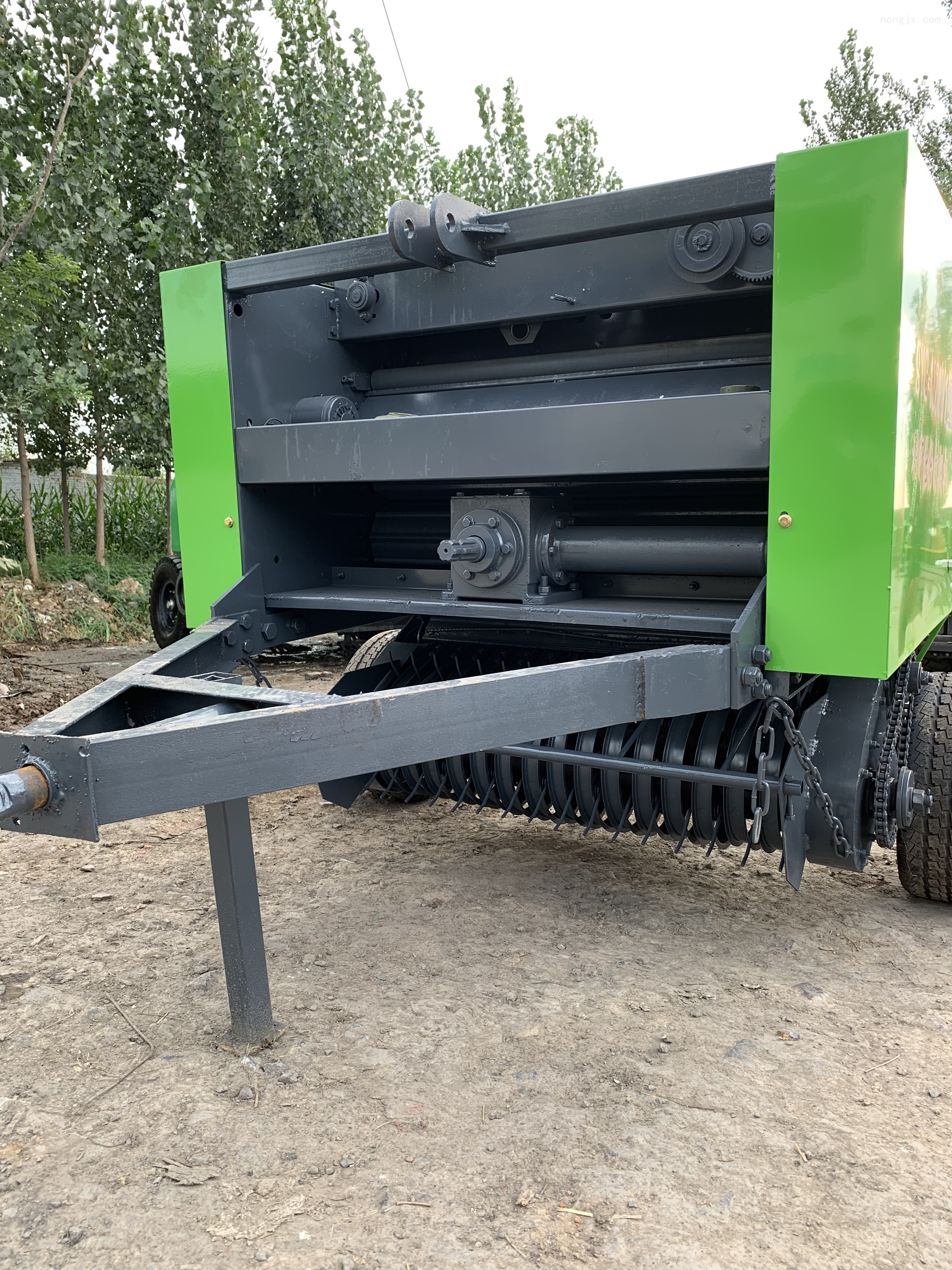 全自动小型秸秆捡拾粉碎打捆机