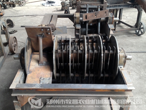 秸稈揉絲機(jī)內(nèi)部刀片.jpg