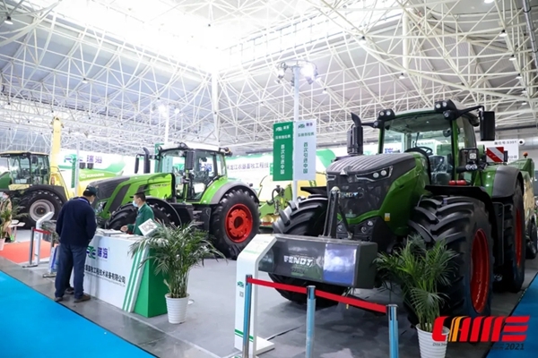 2021国际农机展精彩纷呈众多拖拉机重磅产品惊艳亮相