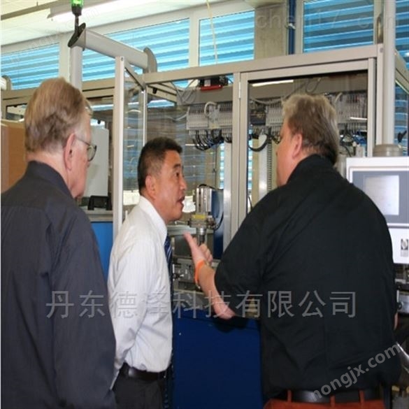 CombiSensor可測(cè)電導(dǎo)率的多功能微小流量計(jì)報(bào)價(jià)